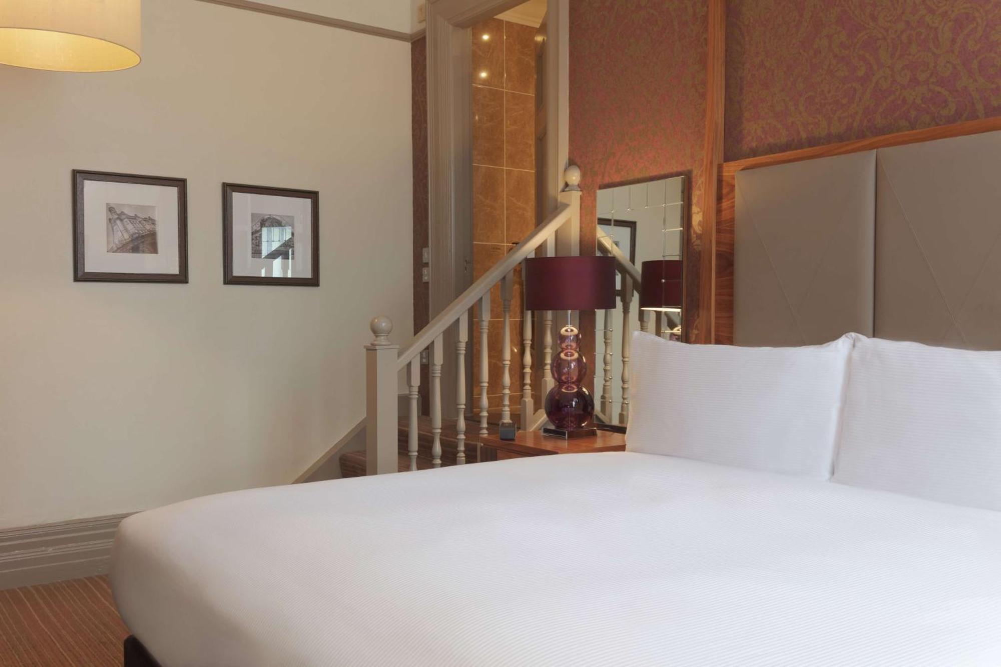 Doubletree By Hilton Harrogate Majestic Hotel & Spa Екстериор снимка