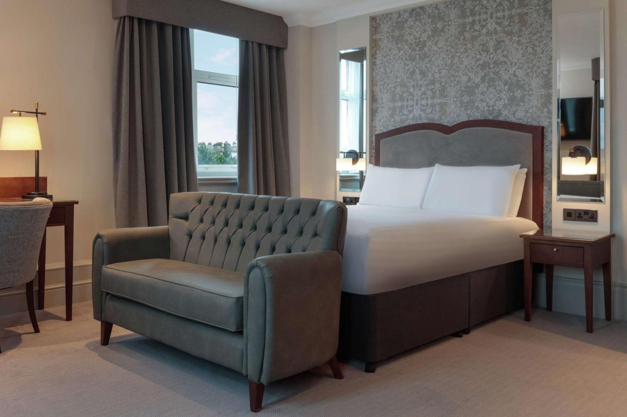 Doubletree By Hilton Harrogate Majestic Hotel & Spa Екстериор снимка