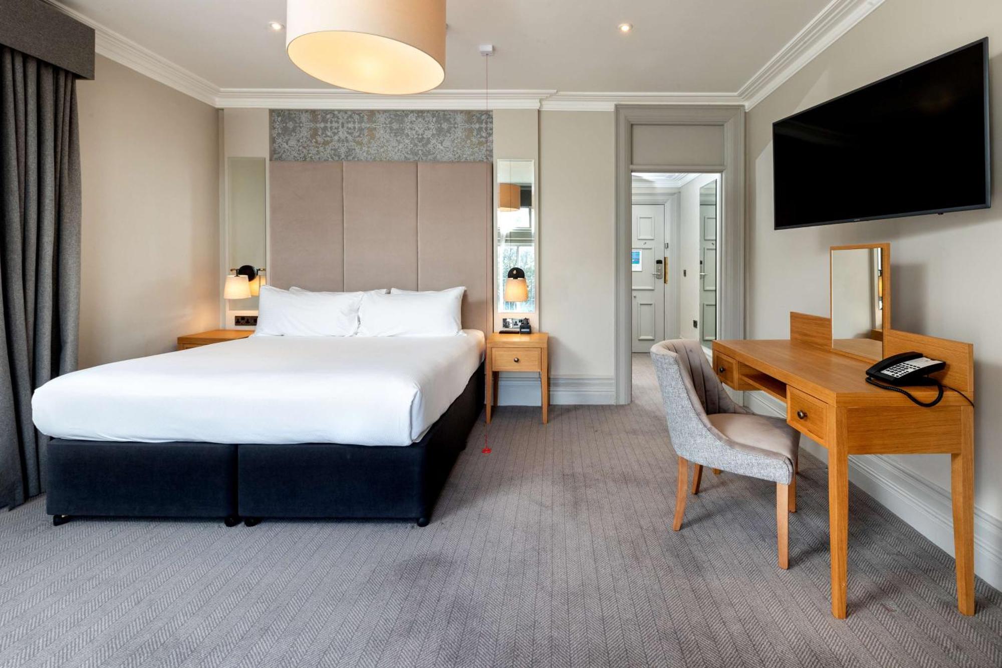 Doubletree By Hilton Harrogate Majestic Hotel & Spa Екстериор снимка