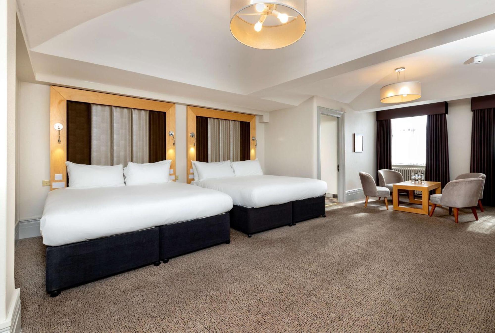 Doubletree By Hilton Harrogate Majestic Hotel & Spa Екстериор снимка