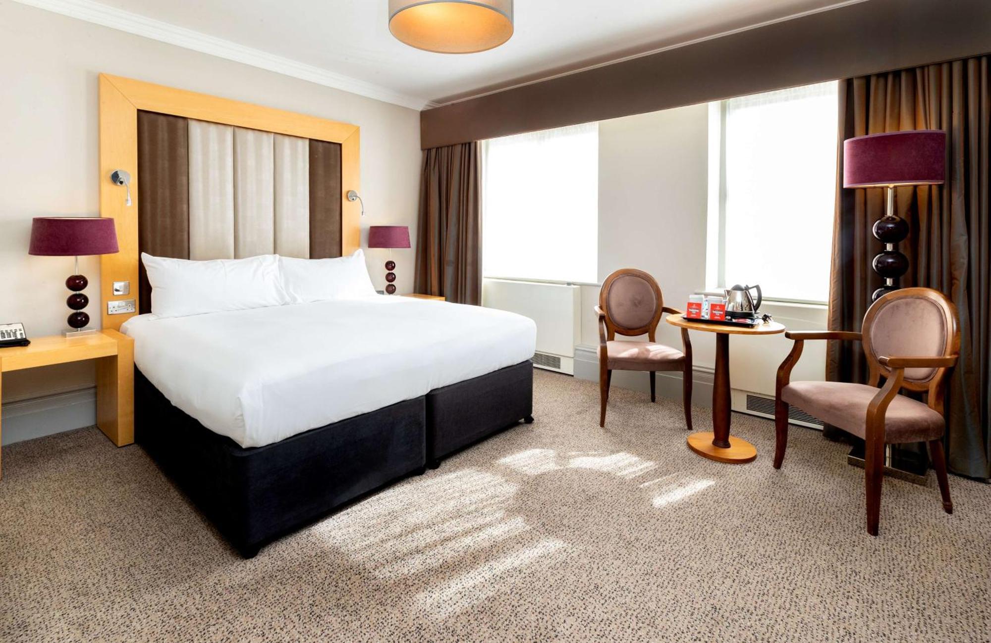 Doubletree By Hilton Harrogate Majestic Hotel & Spa Екстериор снимка